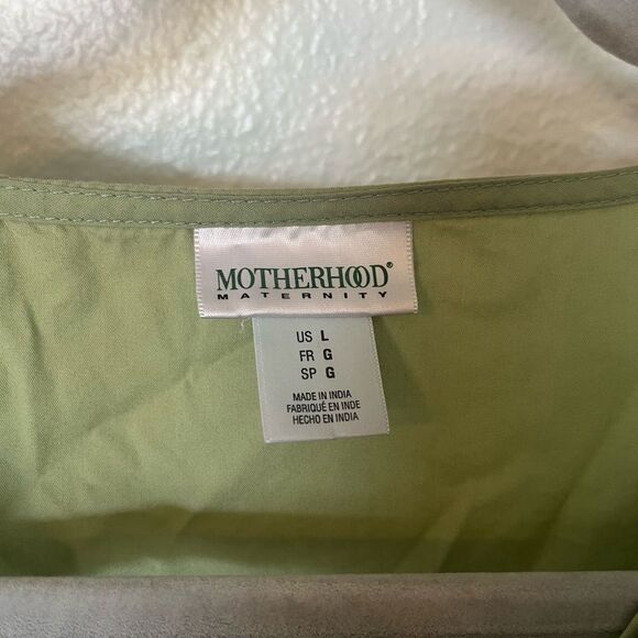 Motherhood Light Green Ruffled Blouse - Picture 3 of 3